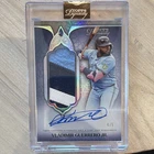 Topps Dynasty Patch Auto Vladimir Guerrero Jr. Toronto Blue Jays DAPB-VG2 4/5