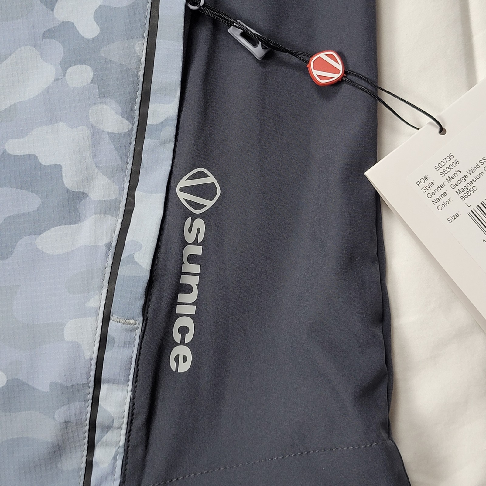 Sunice Men's Golf George Wind SS Pullover Size L Magnesium Camo/Charcoal NWT image 2