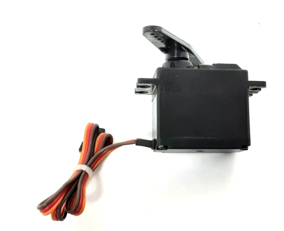 JR DS8611 Digital Servo with Arm Horn. Was used for Display Model Low Hours - Image 3 of 4