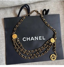 Authentic CHANEL 1984 vintage leather link charm triple belt