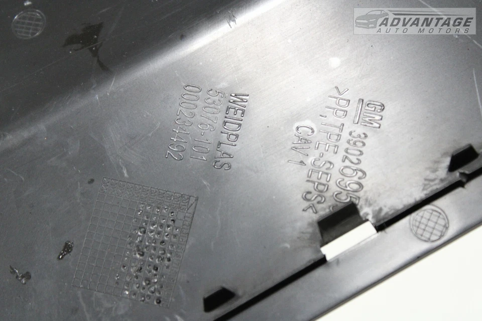 Chevrolet Cruze LT 2016-2019 deflector de aire delantero superior soporte radiador OEM Foto 4 de 4