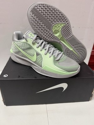 Women's 10 -Nike Sabrina 2 Traditions Mint Color-way Basketball FQ2174-004