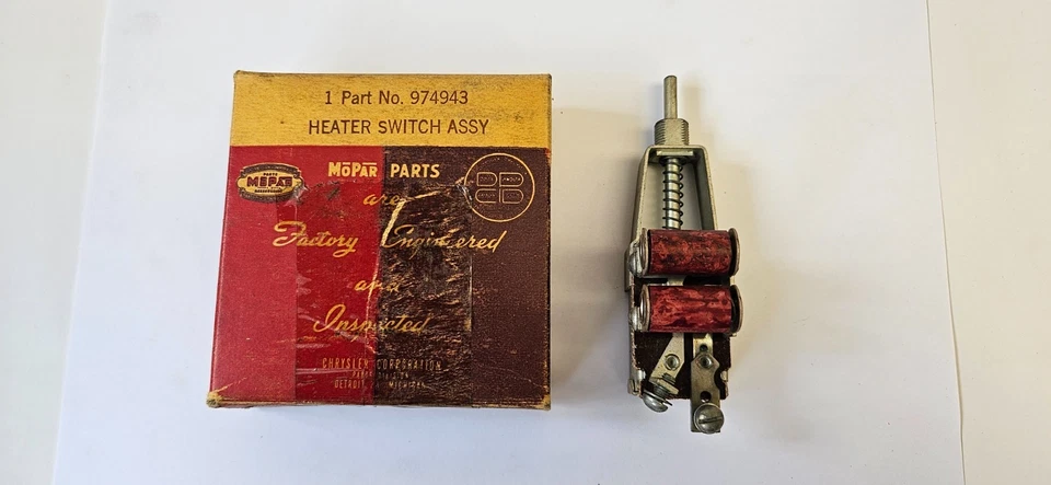 Interruptor soplador calentador Plymouth Dodge DeSoto Chrysler 1941-1942 NOS 974943 Foto 2 de 4