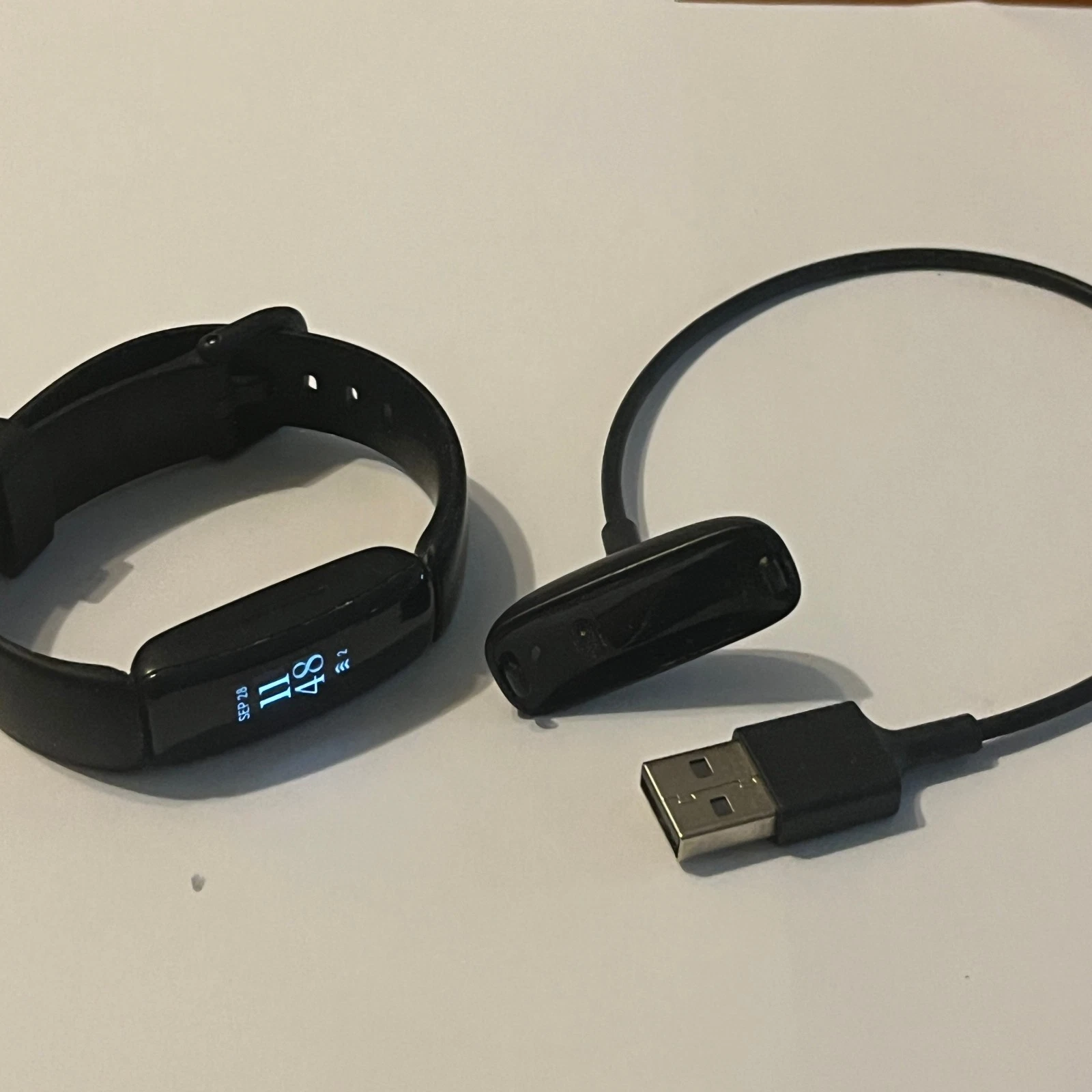 Fitbit Inspire 2 Fitness Activity Tracker + Heart Rate Monitor FB418 Black
Opens in a new window or