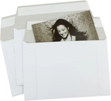 100  6.5 X 4.5 Rigid Photo Mailers Stay Flats White Cardboard Self Seal Envelope
