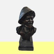 scultura in bronzo di giovanni de martino, ragazzo con cappello e catenina co...