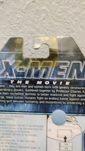 X-Men The Movie Halle Berry As Storm Actionfigur 2000 ToyBiz Neu Sealed ANSEHEN - Bild 7 von 8