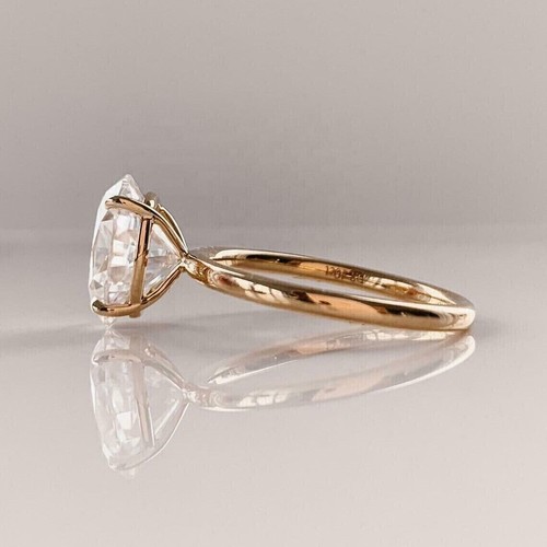 2.50 Ct Oval Cut Moissanite Solitaire Engagement Ring 14K Yellow Gold Plated - Bild 4 von 10