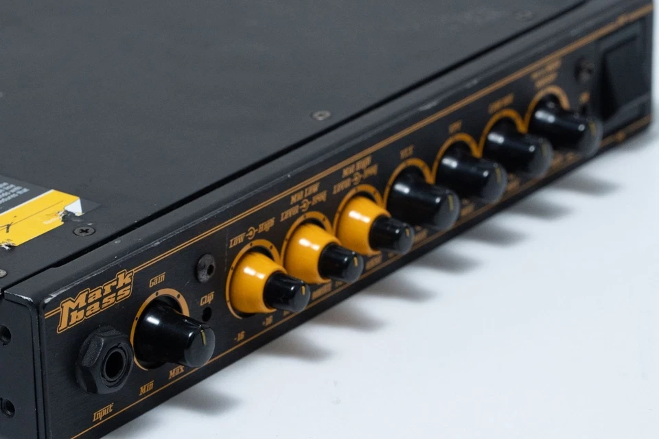 Rare MARKBASS F500 Bass Amplifier Head — 500W Lightweight Pro Amp / 4-Band EQ - Image 2 of 4