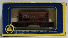 HO AHM 5273  Ore Car L. S. & I. Road Number 7138 IOB