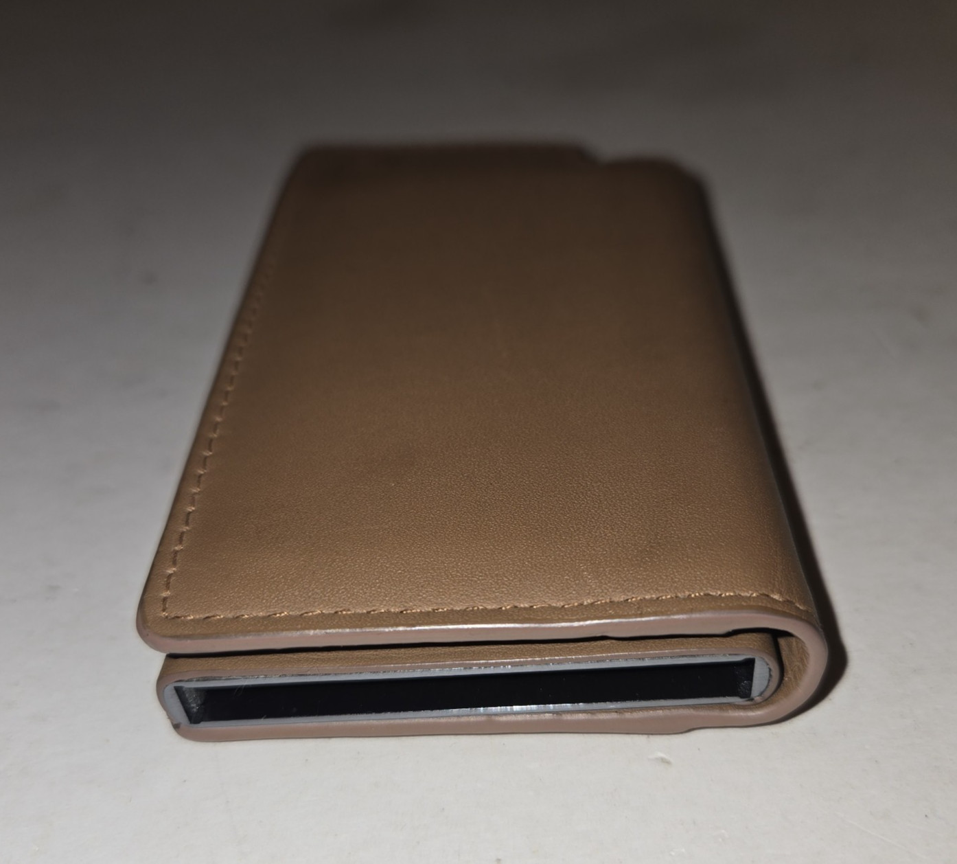 Ekster Parliament Wallet Cardholder Roma Cognac Color w/Ekster 8 in 1 Tool Card