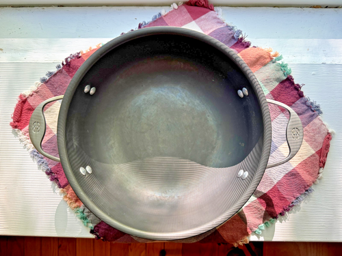 VINTAGE Set di 3 Calphalon: 141 4 QT Pot, 1388 8" Skillet, 8702 1/2 2 1/2 QT Pot - Foto 2 di 16