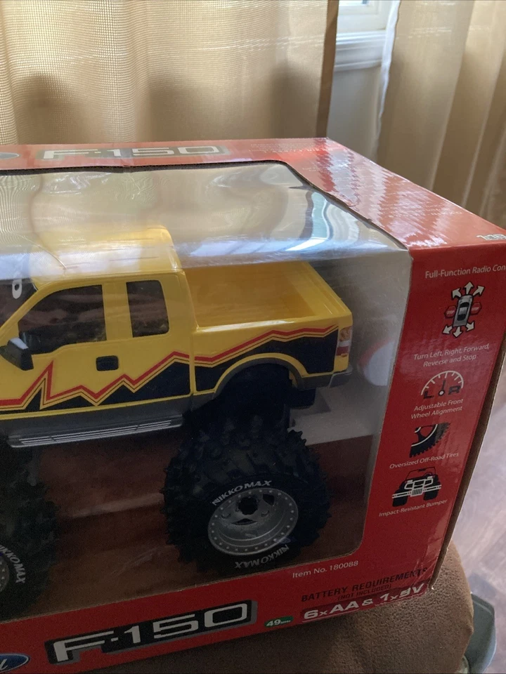 Vintage NIKKO Ford F150 Monster Truck 4X4 RC Radio Control Truck Yellow Car - Image 3 of 4