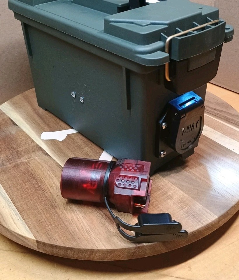 7RV/4&5 Flat Trailer Light Tester Box Powered By DeWalt 20V Drill Battery | eBay