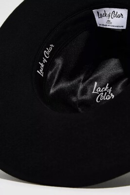 NWT FREE PEOPLE LACK OF COLOR MELODIC FEDORA HAT IN BLACK Sz  display picture 1