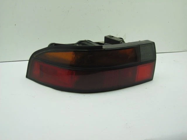 Driver Left Tail Light Hatchback Fits 90-92 ISUZU IMPULSE 2730 - Image 2 of 2
