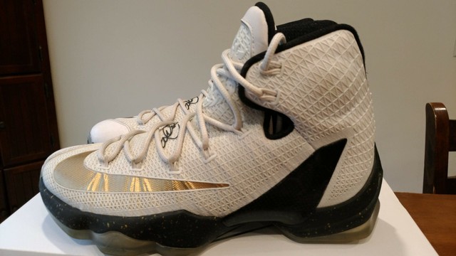 lebron 13 elite gold