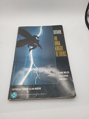 Batman The Dark Knight Returns by Frank Miller