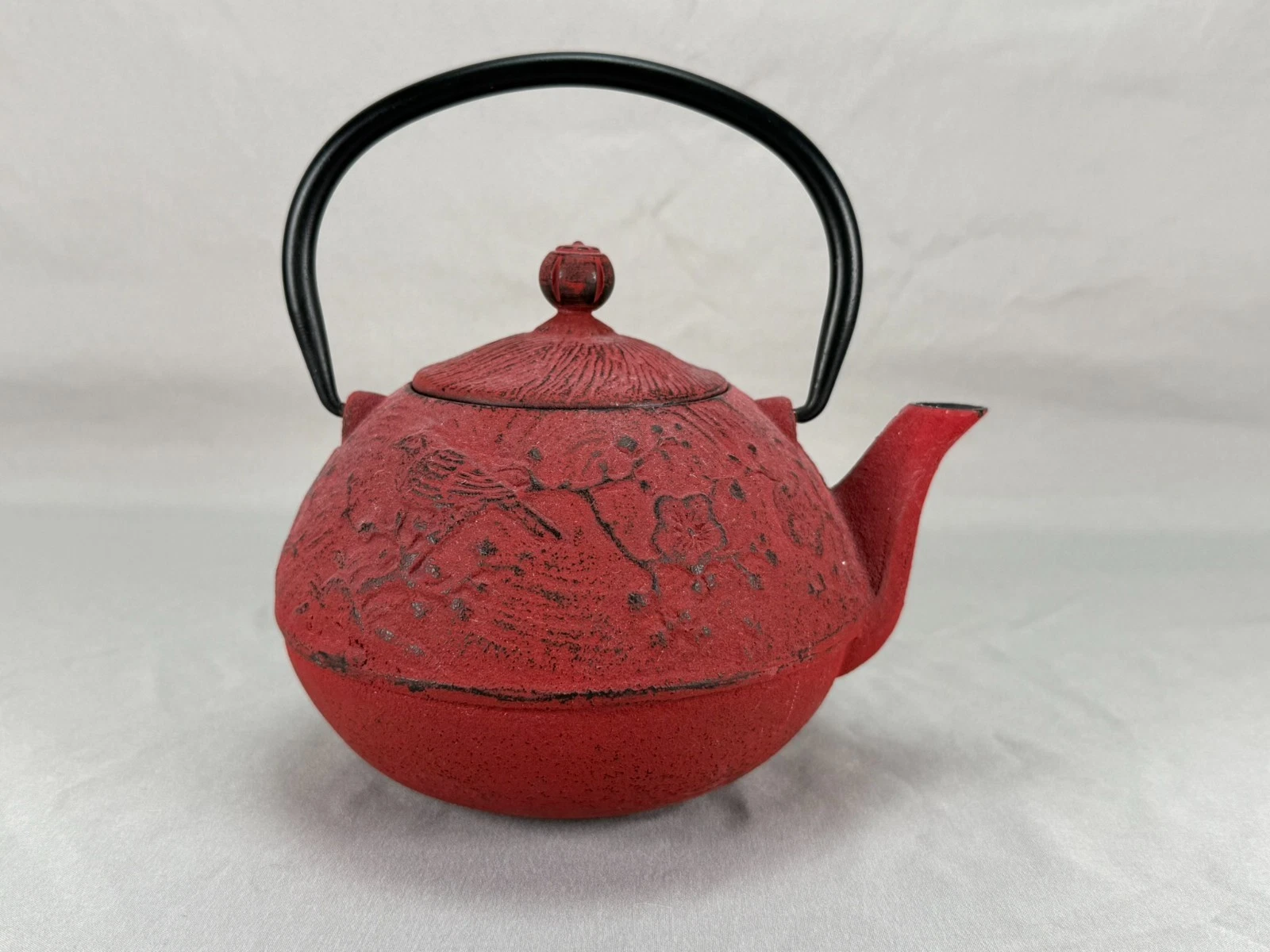 NEW Japanese Style Red Cast Iron Teapot - Bird & Plum Blossom Relief 30oz