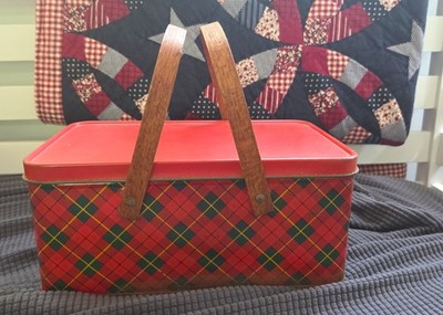 VTG Metal Picnic Basket Wood Handle Red Green Yellow Tartan Christmas Plaid Tin