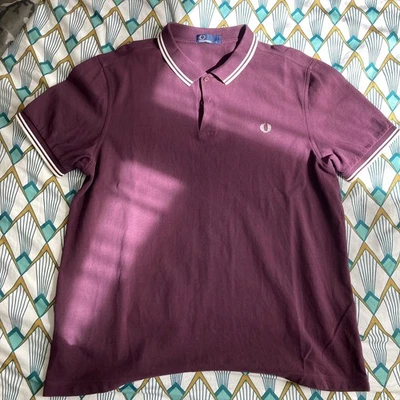 Polo FRED PERRY M3600 - Violet et blanc, size XL - Photo 1/4