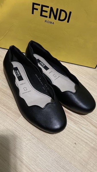 Women Clarks Heels Black 5