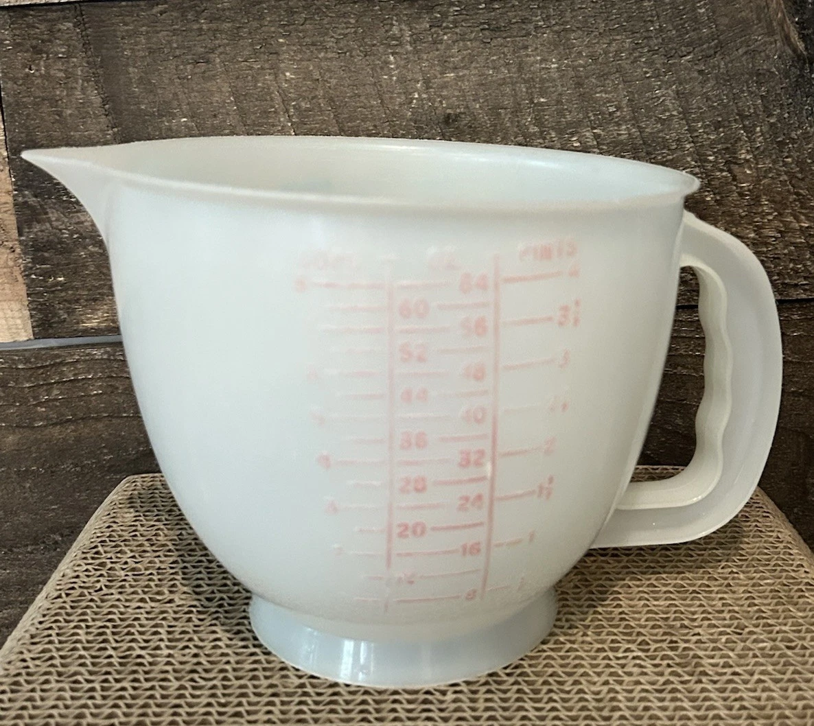 Vtg. Tupperware 8-Cup Mix-N-Stor Measuring Pitcher Bowl 500-3