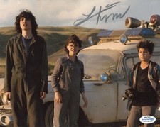 Logan Kim Ghostbusters Autographed Signed 8x10 Photo ACOA