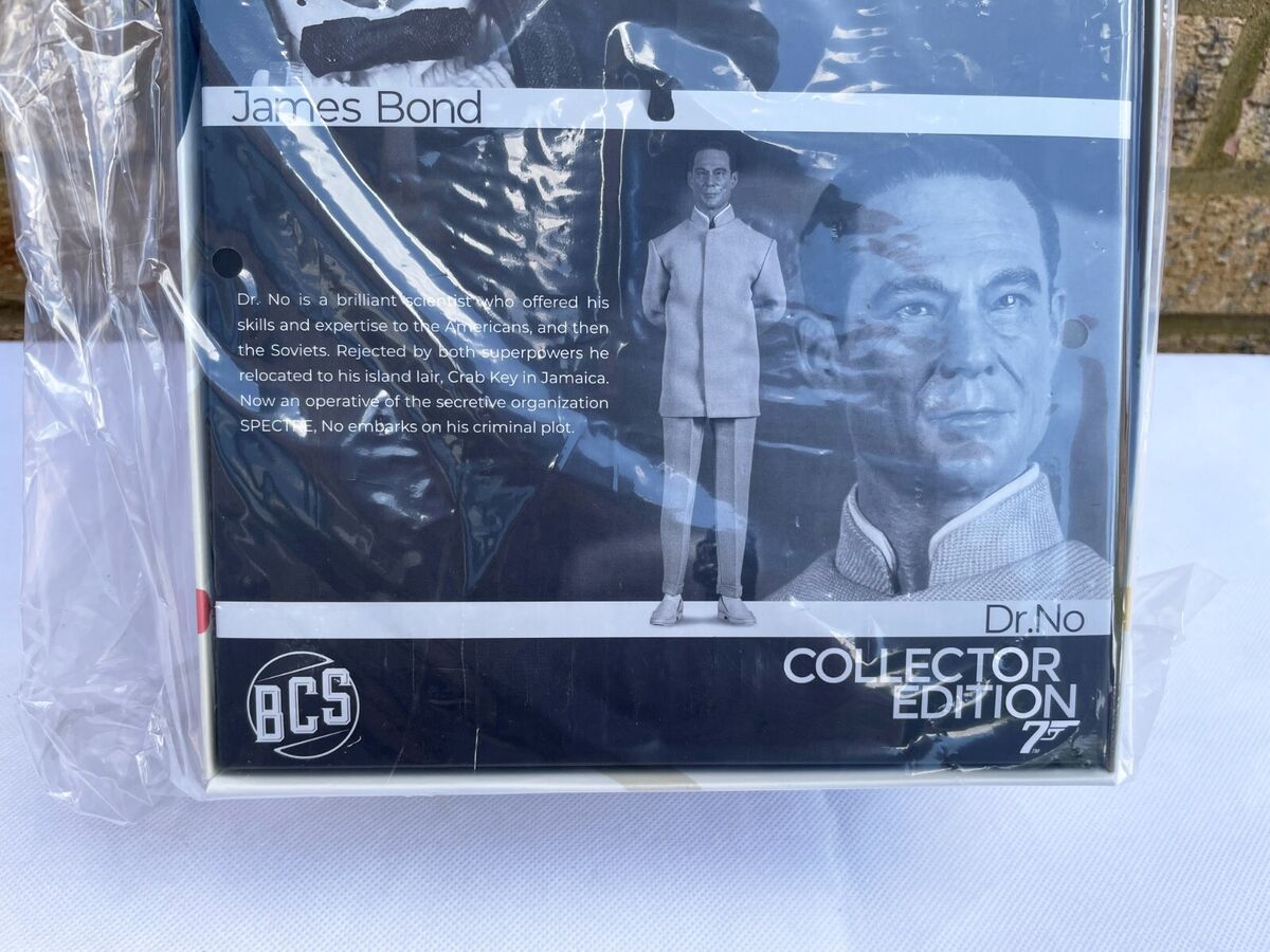 James Bond 007 Dr No Doctor No 1 6 Scale Figure Big Chief James Bond 007 Dr No Doctor No 1 6 Scale Figure Big Chief
