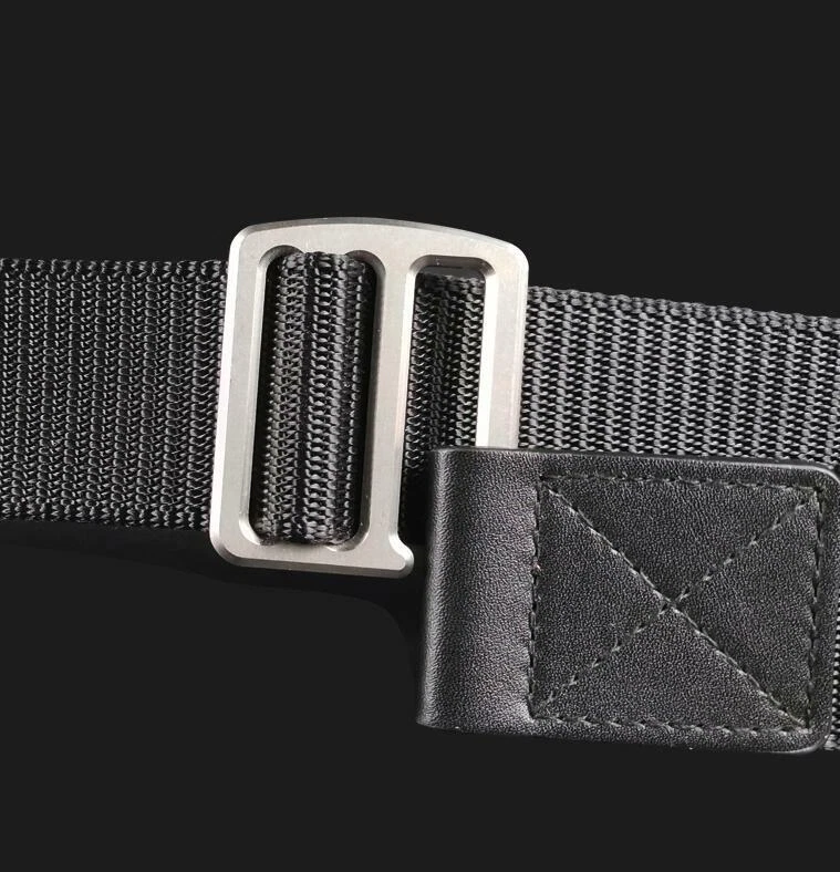 Carbon fiber belt clearance buckle