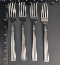 Set Of 4 Wallace Centennial 18/10 Stainless Salad Forks Flatware 7 3/4 " China