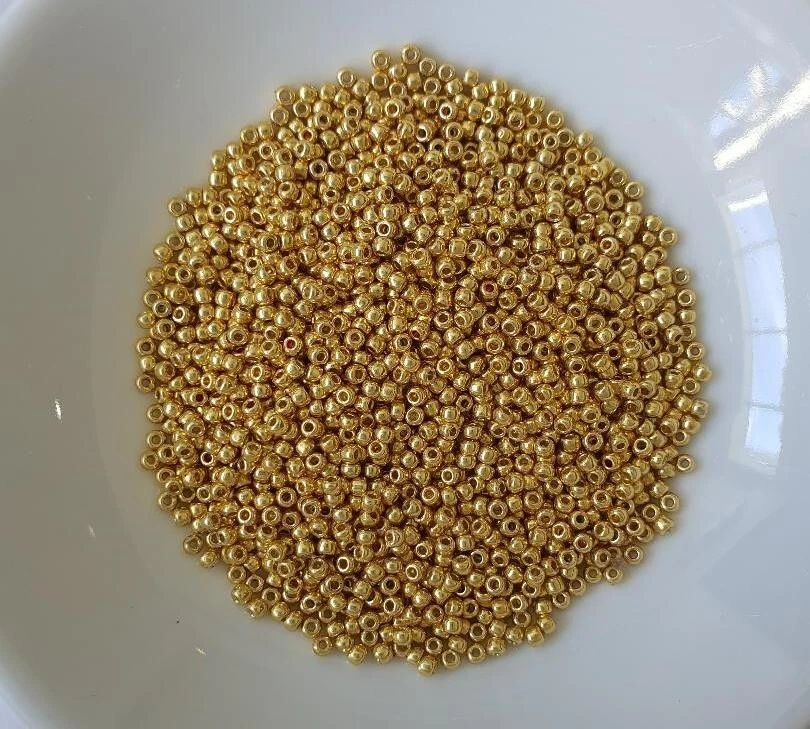 SALE! 20gr TOHO PERM FIN GALV LIGHT GOLD GLASS SEED BEADS SIZE 11 2mm No. PF557