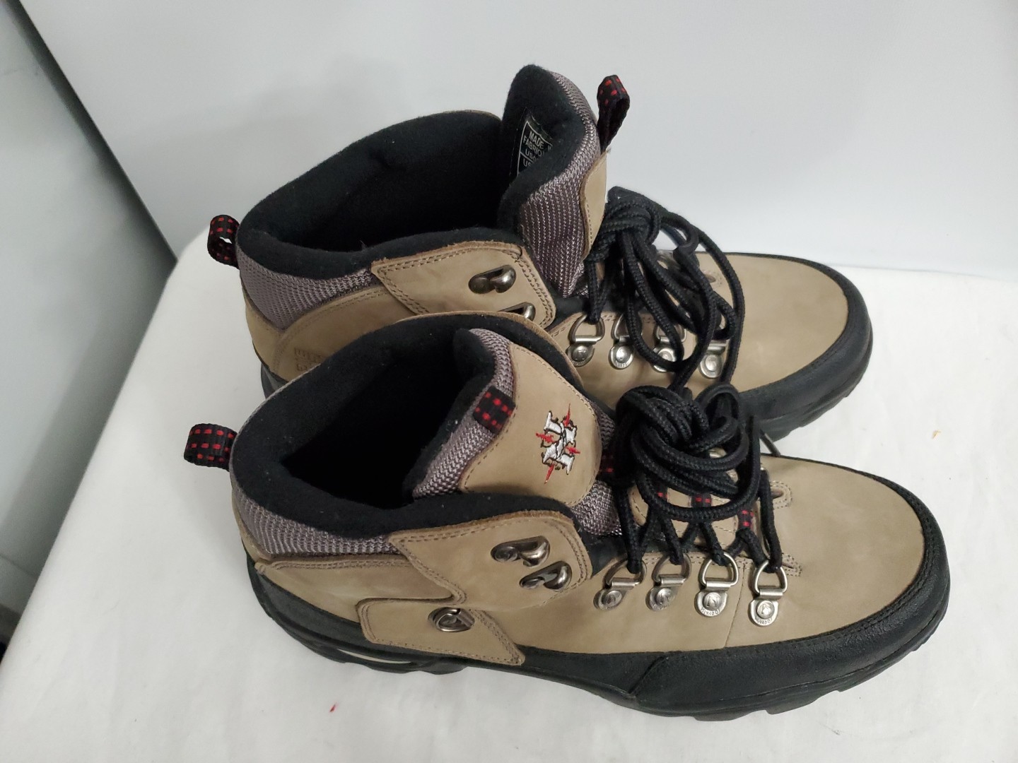 Nevados Anatomical Air Womens Waterproof Leather  Hiking Boots Size 10