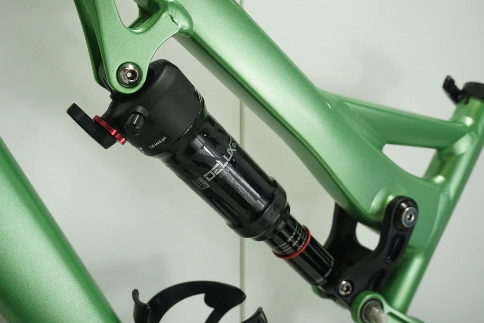 Boardman MTR 8.8 Mountain Bike Frame Large + Rock shox select + headset - Image 3 of 4