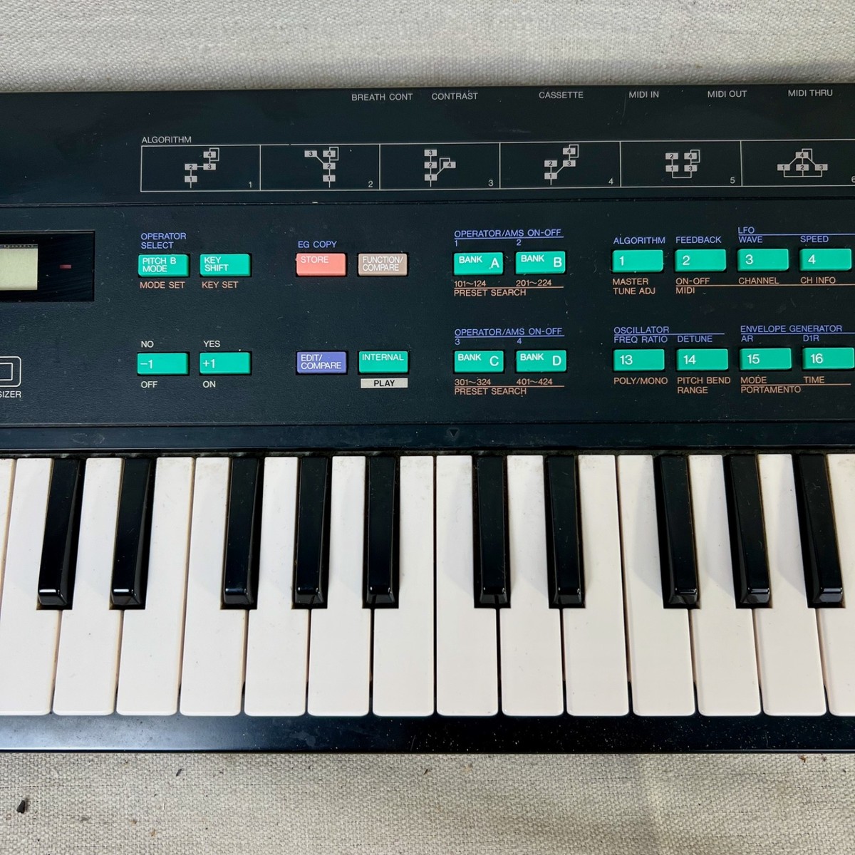 Yamaha DX100 Digital Synthesizer 49 Keys FM Synthesis for sale