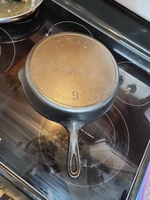 1890's-1905 Griswold "ERIE" Logo 3rd. Series Sz. 9 710H Cast Iron Skillet  