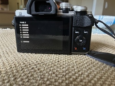 Olympus OM-D E-M10 Mark II Mirrorless Camera with 14-42mm