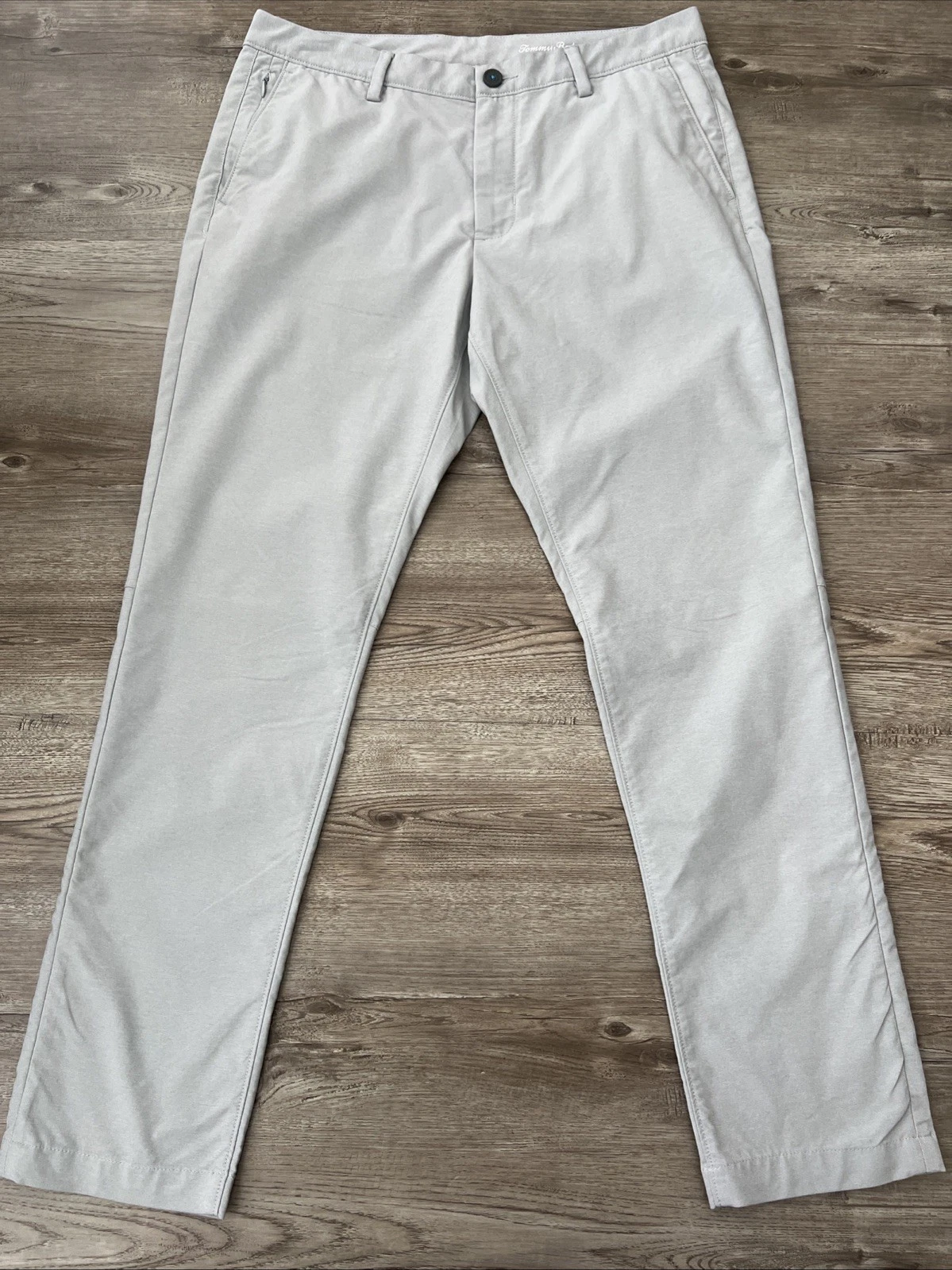 Tommy Bahama On Par Island Zone Pant Slim Fit Gray UPF 30 Mens 34x32