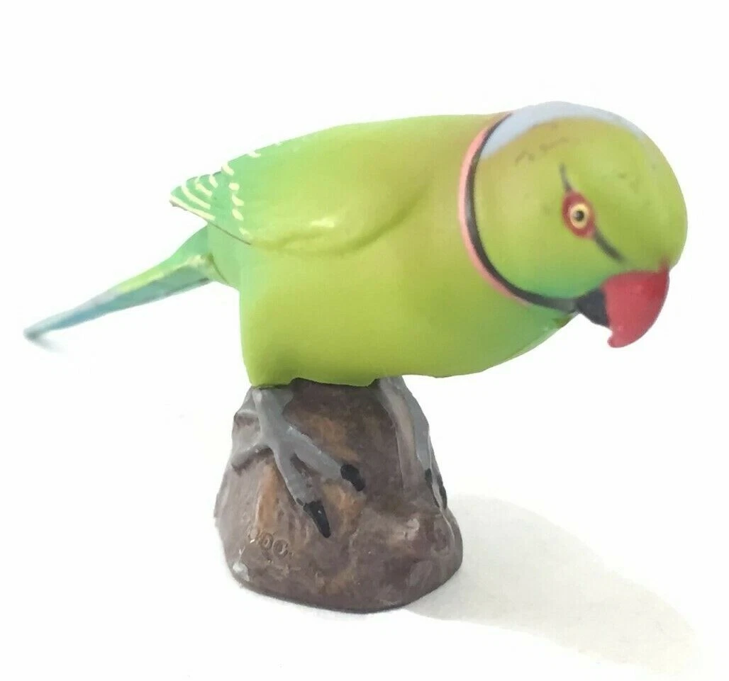 Toys for 2025 ringneck parrots