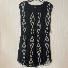 Womens Medium Sleeveless Black Sheath Round Neck Button Up Dress