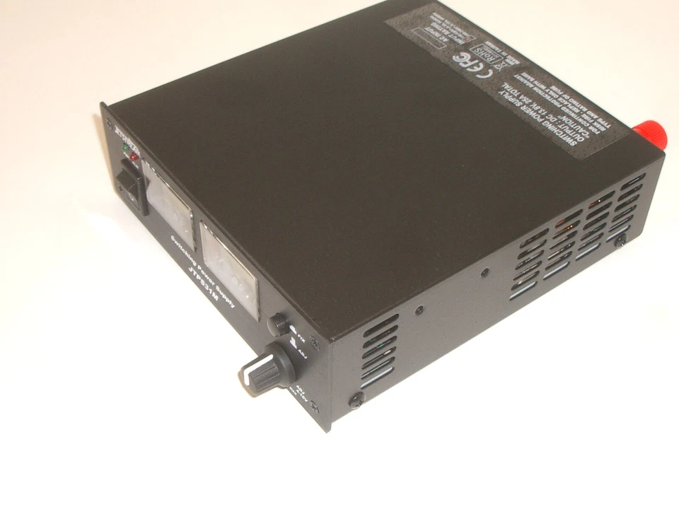 JETSTREAM JTPS31MB2 13.8VDC 25 AMP SWITCHING DC POWER SUPPLY w/ DUAL METER - Image 2 of 4