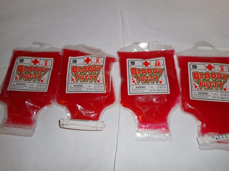 LOT OF 4 BLOODY PUTTY  BLOOD BAGS 250 GRAMS EA x4=1,000 GRAMS TOTAL