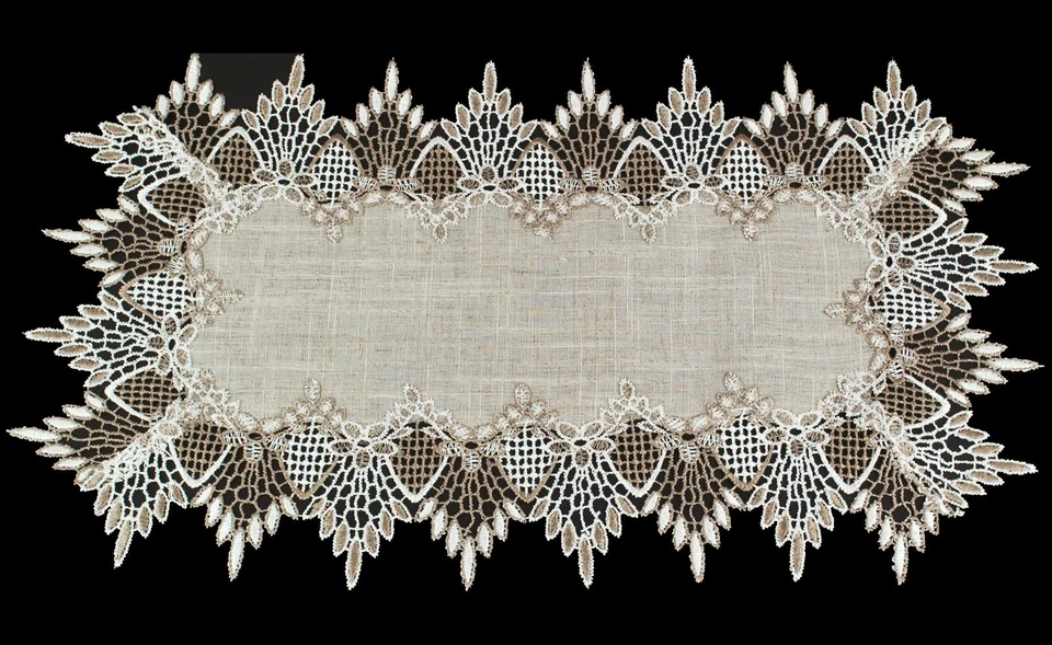 Beautiful Antique Lace Placemat 13"x20" Dresser Scarf Coffee Table Runner Dolly - Image 2 of 4