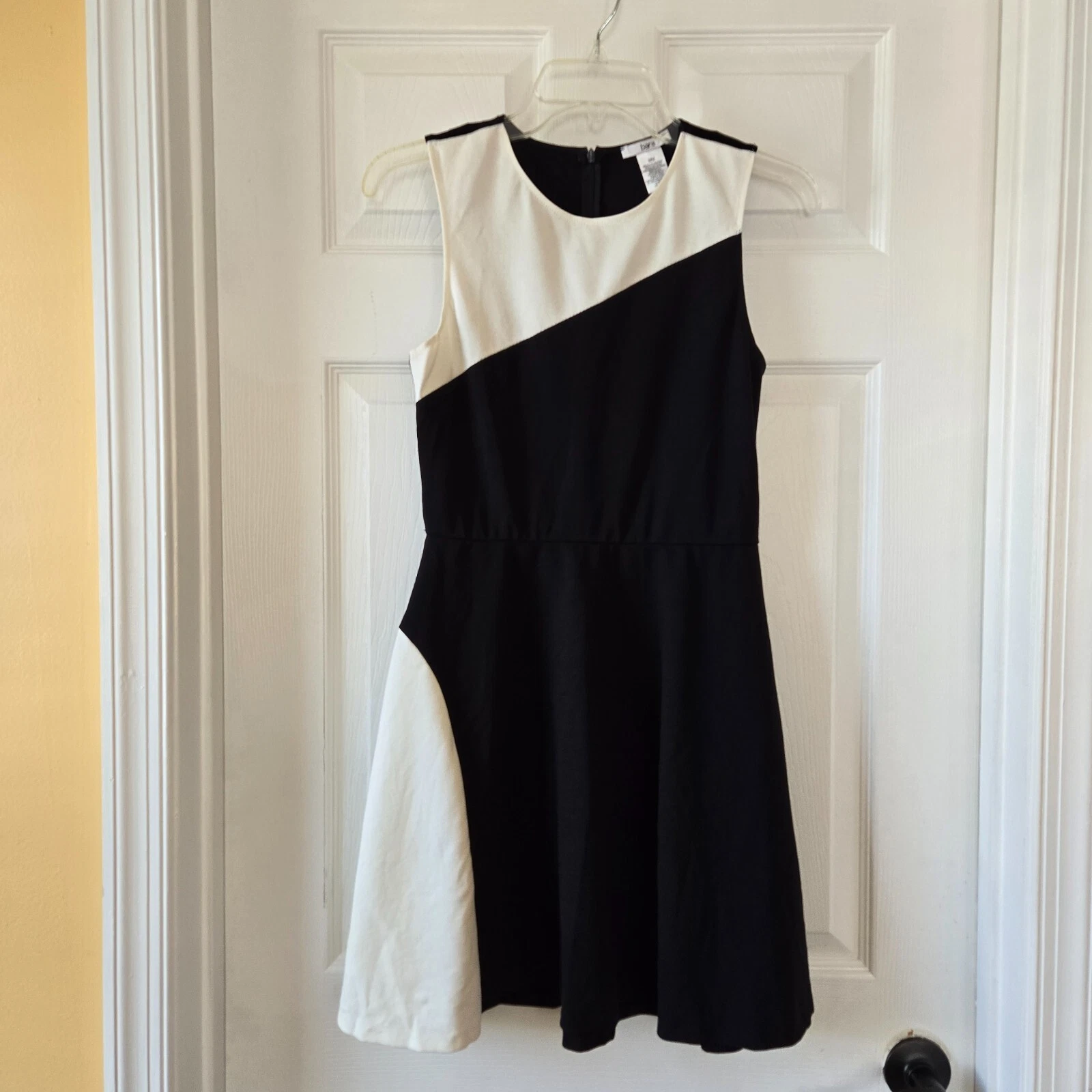 OFF WHITE Abito skater senza maniche Bar III bianco e nero aderente e svasato junior taglia M