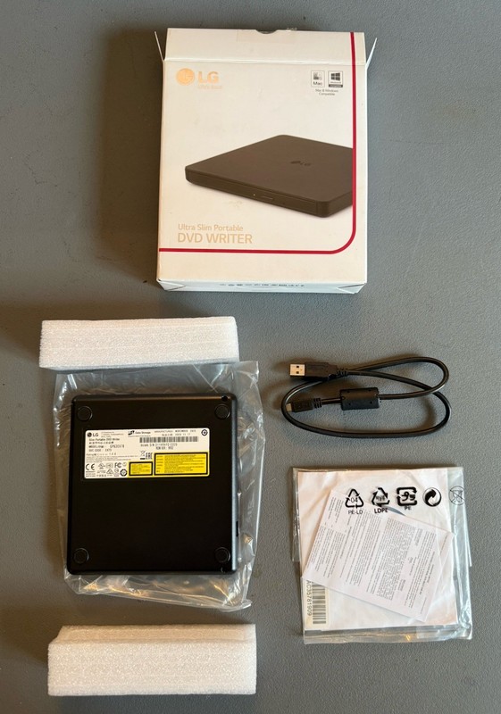 LG GP63EX70 Ultra Slim Portable DVD Writter+ M-DISC Support Open Box