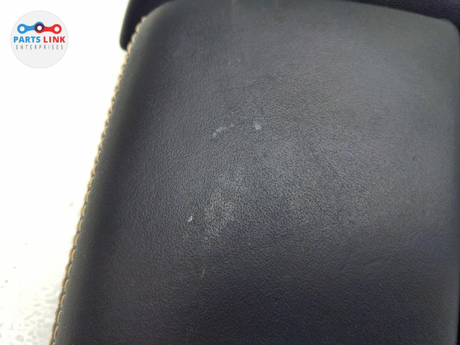 Bentley Bentayga 2016-2020 LEFT Center console