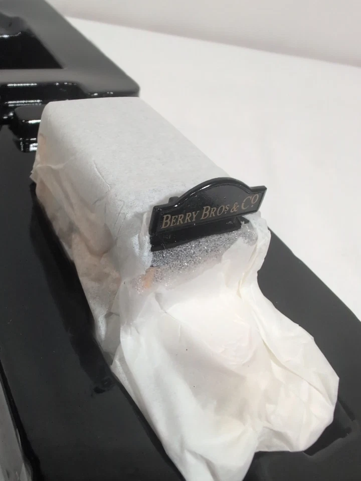 Matchbox YYM37791 Morris Van - Cutty Sark Whisky - Models Of Yesteryear - Image 4 of 4