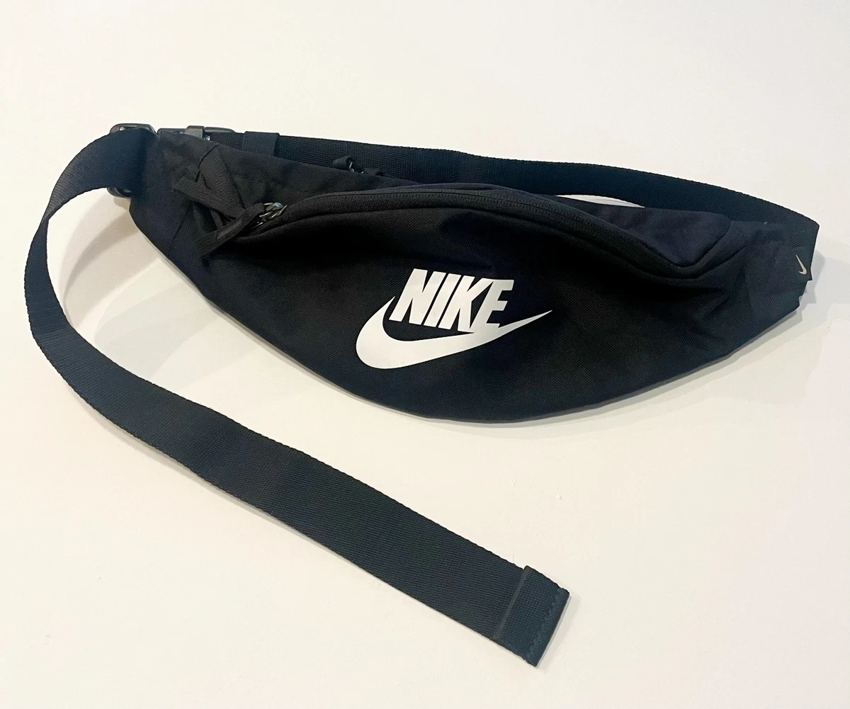 Nike Belt Bag & Fanny Pack Bags for Men for sale | eBay