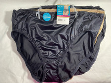 Radiant Vanity Fair Undershapers Light Control 3 Pack 2 Blk 1 Beige High Cut 4X