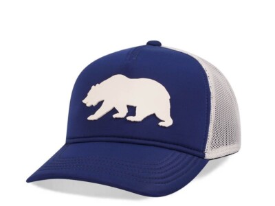 AMERICAN NEEDLE CALI RIPTIDE VALIN BEAR SNAPBACK TRUCKER HAT BLUE AND IVORY NWOT